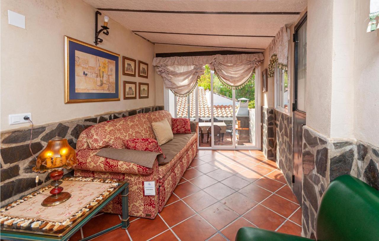 Awesome Home In Antequera With Wifi Eksteriør bilde