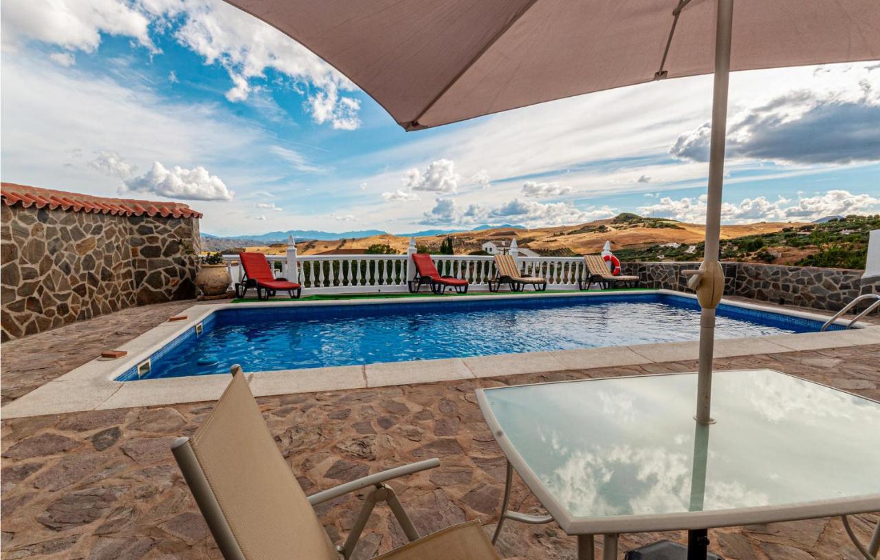 Awesome Home In Antequera With Wifi Eksteriør bilde