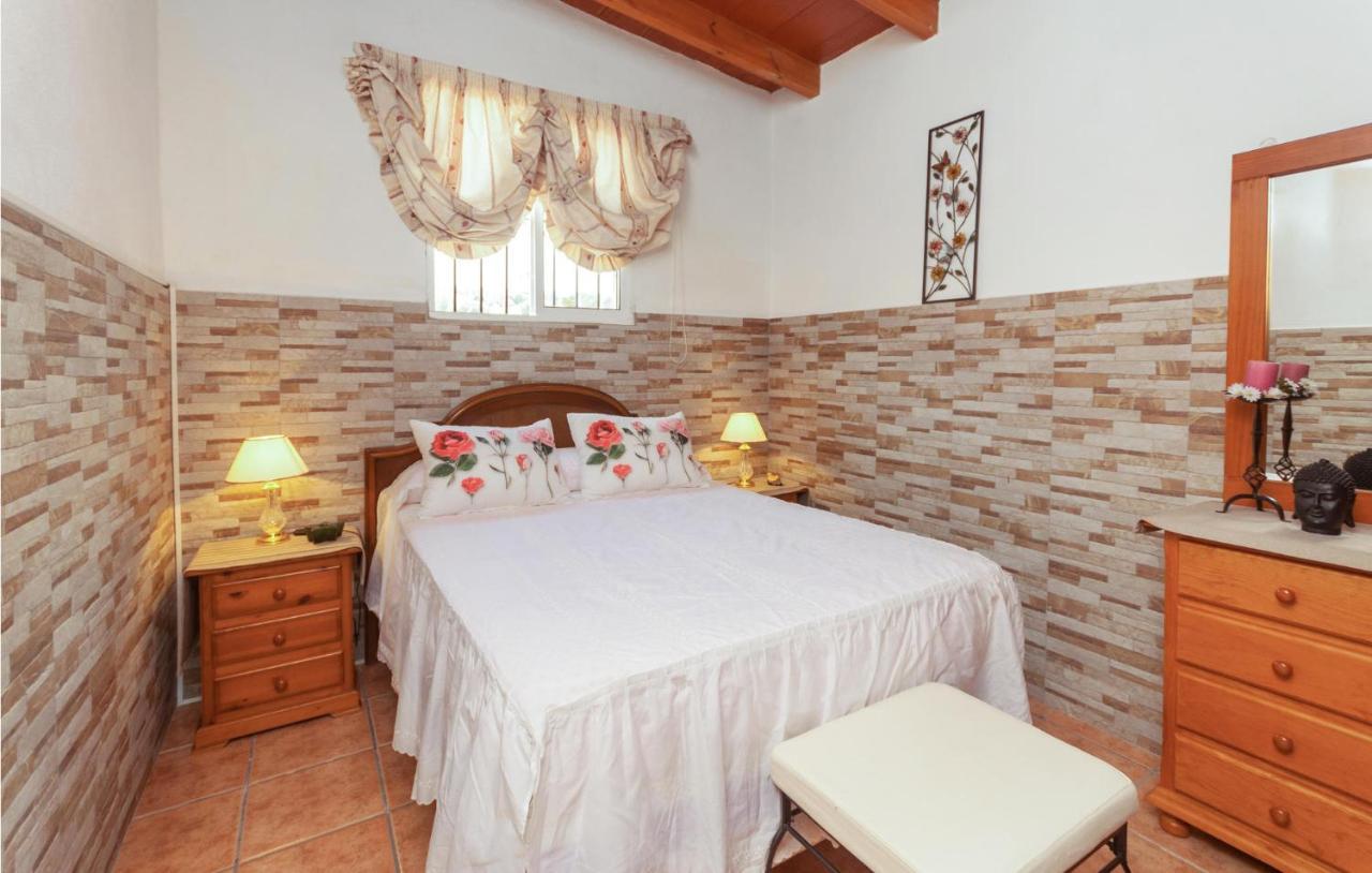 Awesome Home In Antequera With Wifi Eksteriør bilde