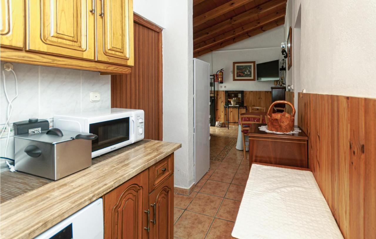 Awesome Home In Antequera With Wifi Eksteriør bilde