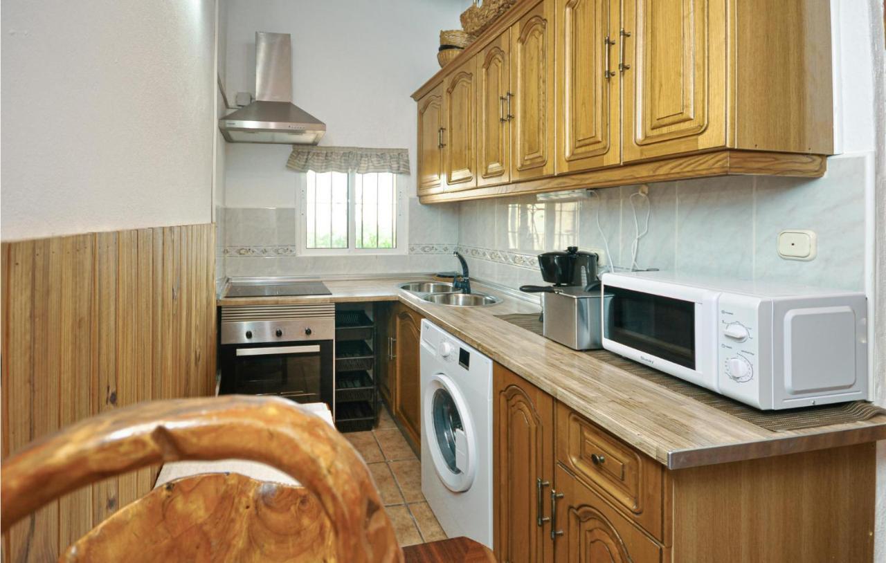 Awesome Home In Antequera With Wifi Eksteriør bilde